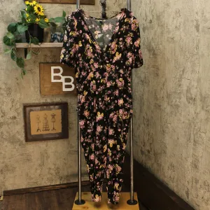 Wild Fable Women's Floral Print Half Sleeve V-Neck Jumpsuit