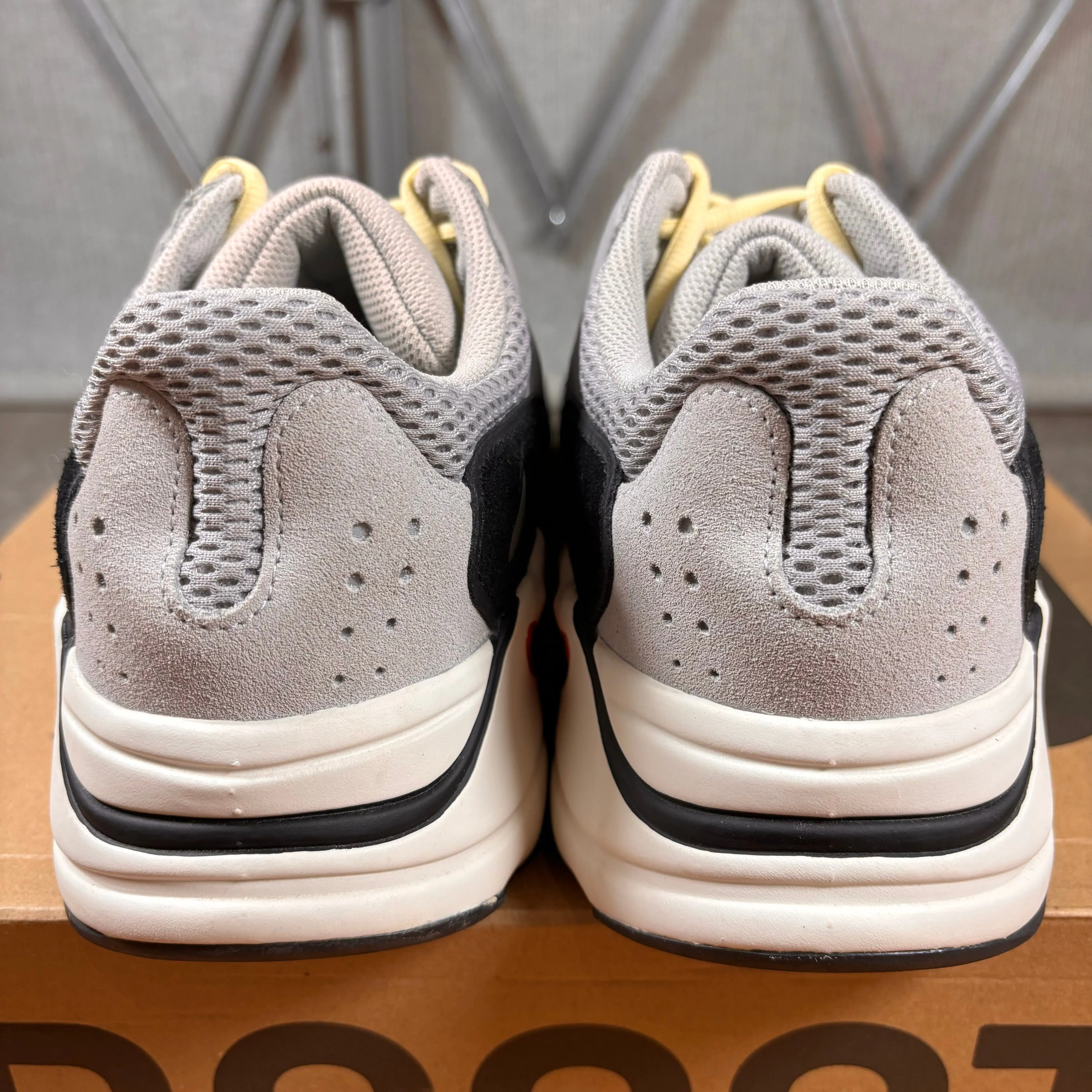 Yeezy Boost 700 'Wave Runner' (Used)
